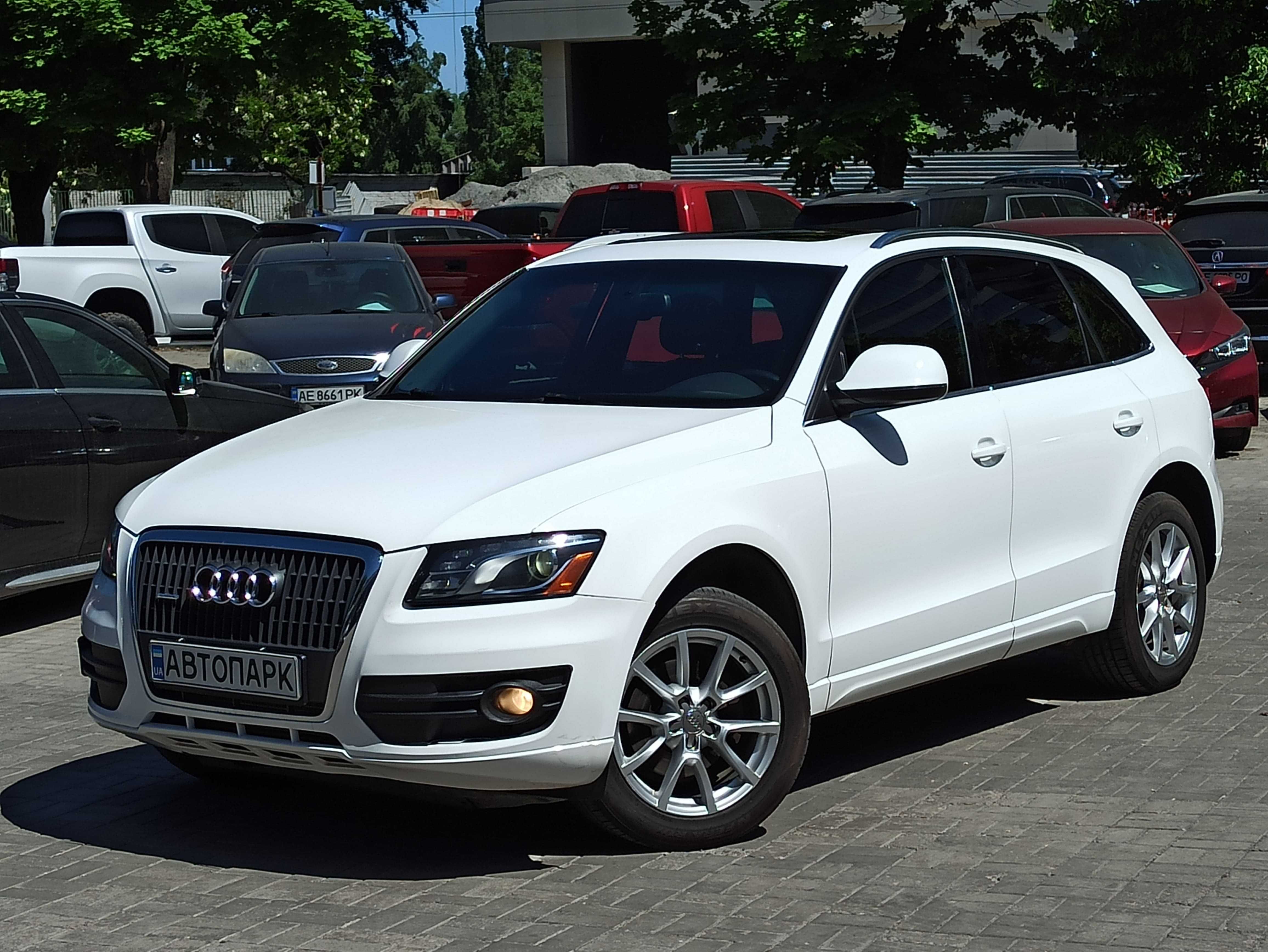 Audi Q5 Premium 2010 року