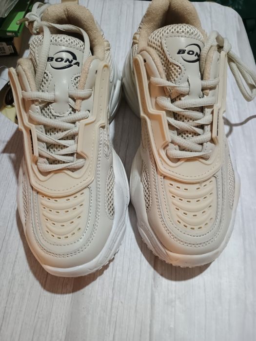 Кросівки Bona беж