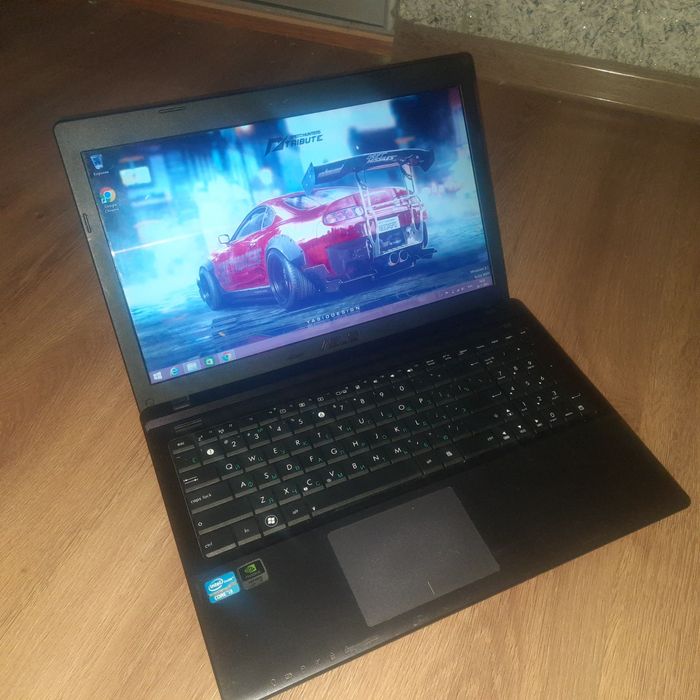 Ноутбук Asus/4 ядра/2 видеокарты