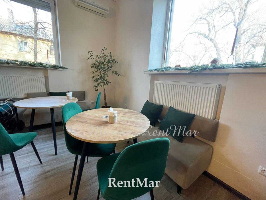 Продам кафе с оборудованием и мебелью Адмиральский проспект