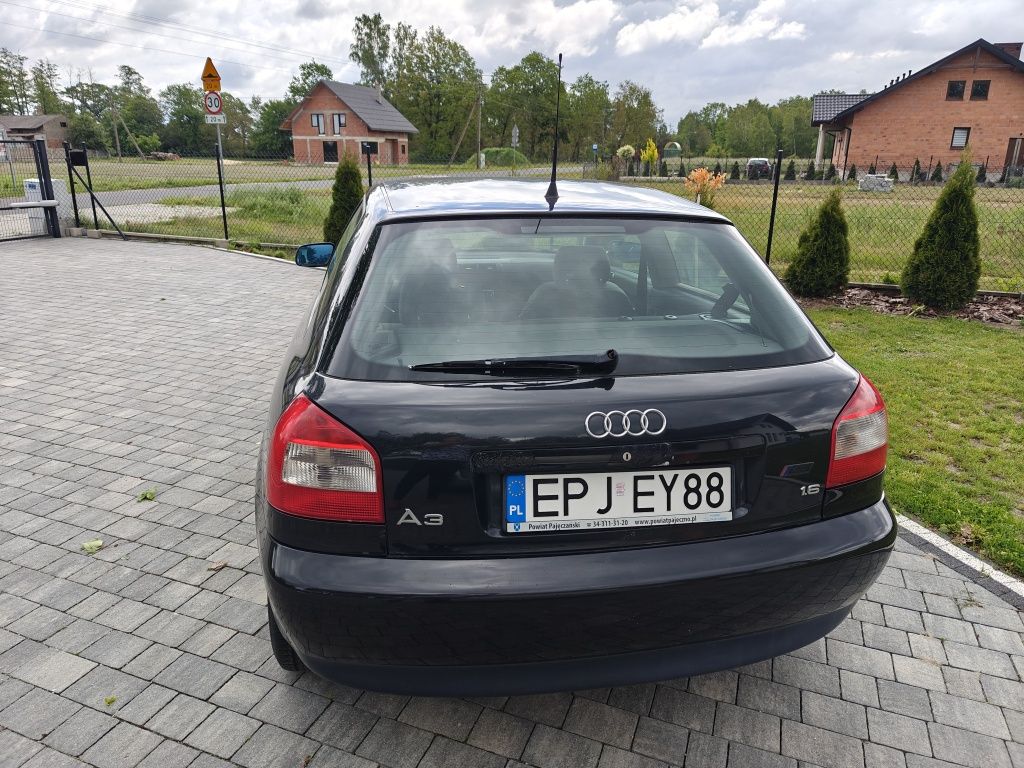 Audi A3   1.6 102 KM  z LPG