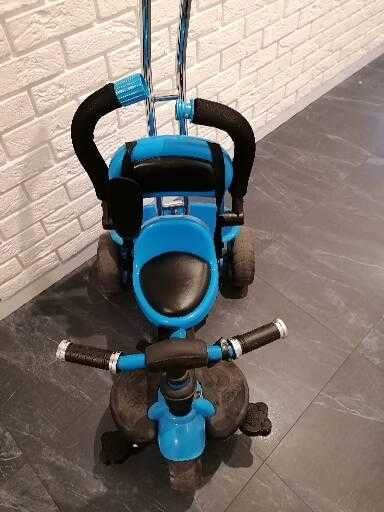 Rower, rowerek trójkołowy dla chłopca w stanie idealnym