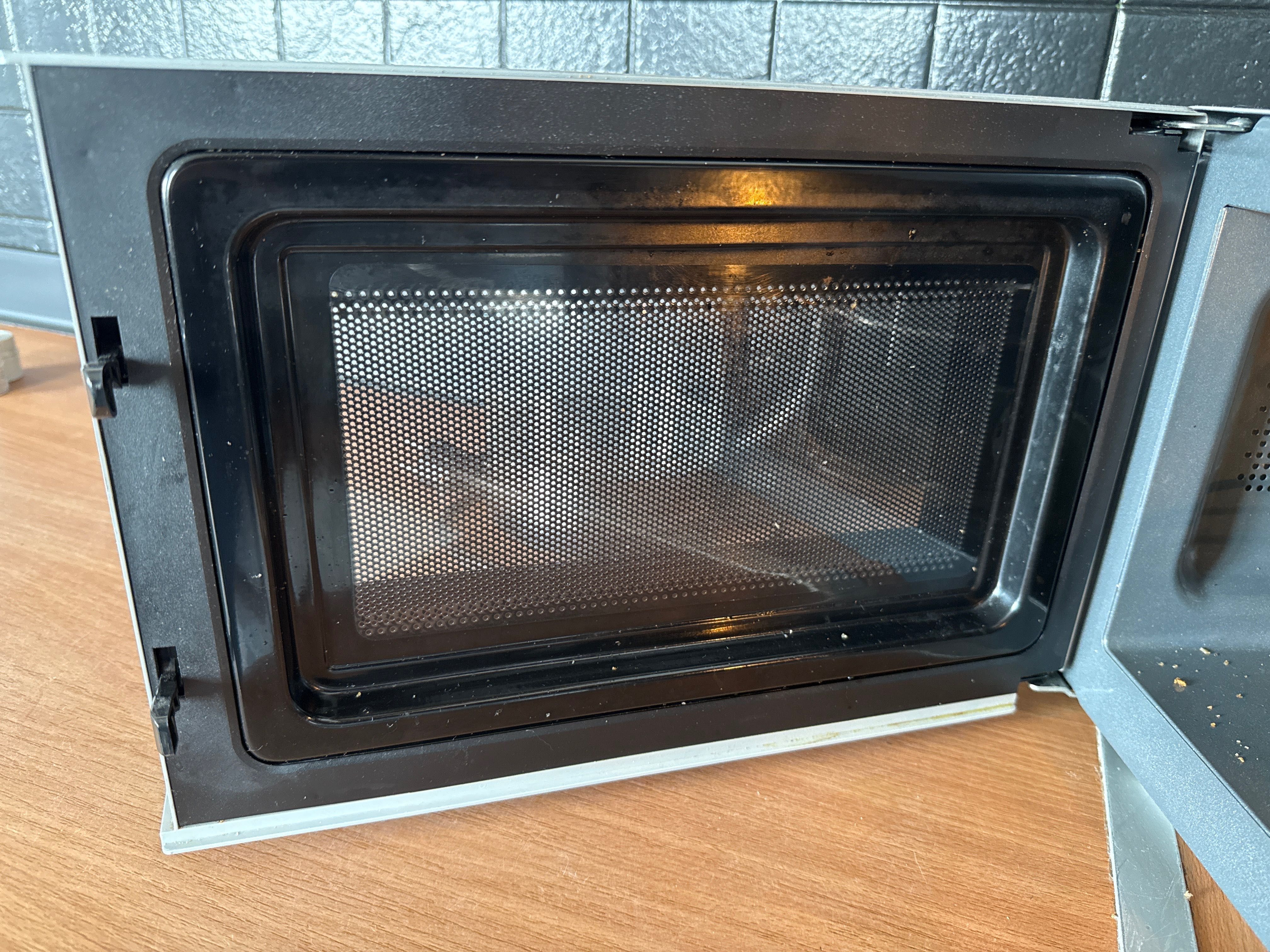 Mikrofalówka Amica AMGF20E1GI