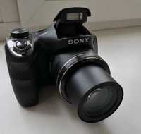 Аккумуляторы Фотоаппарат SONY DSC-H300, зарядное, карточка 16 Gbt