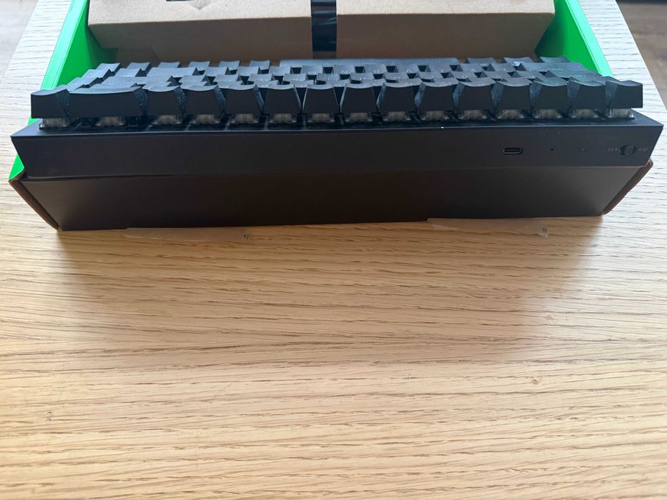 Razer BlackWidow V3 Mini Hyperspeed – klawiatura mechaniczna 65%