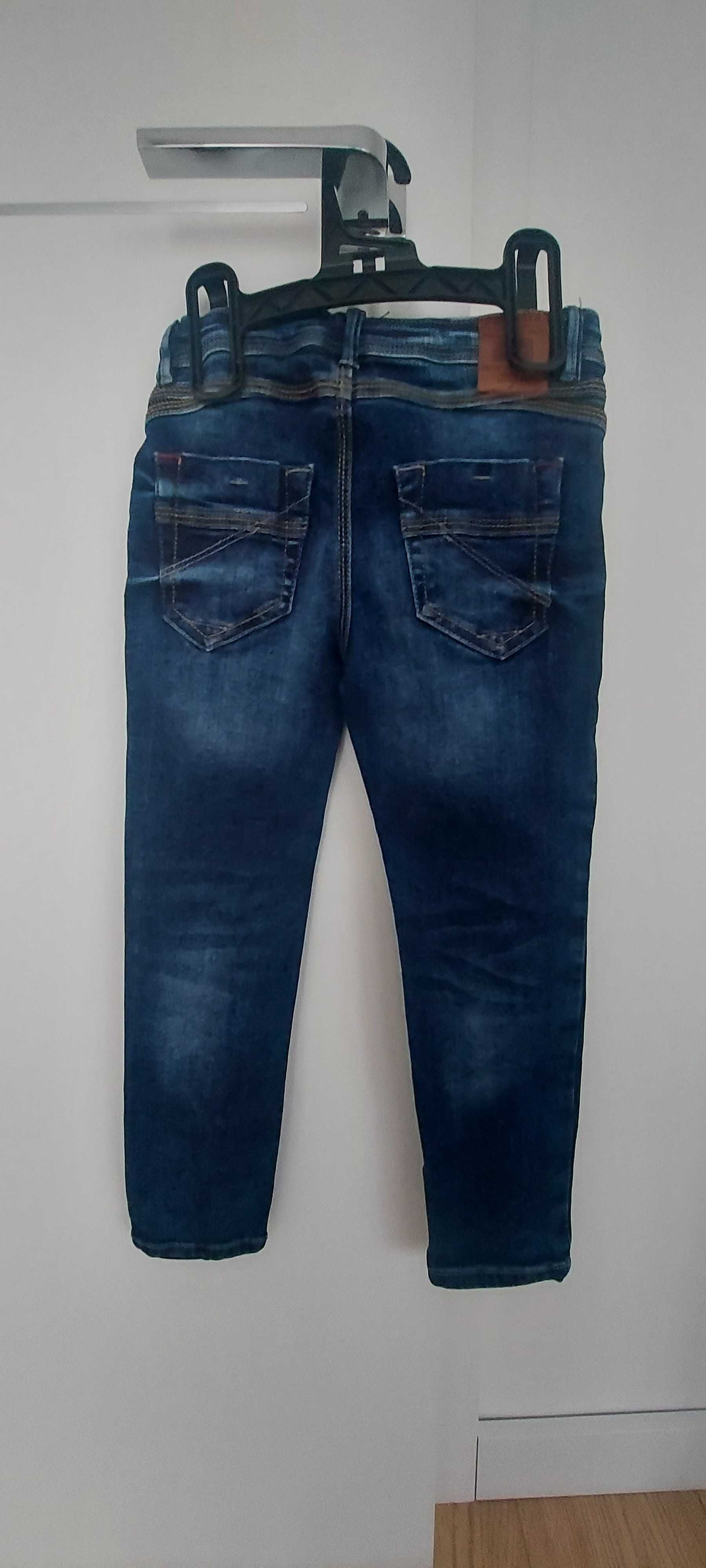 Spodnie jeansy 110cm dla dzieci stan idealny