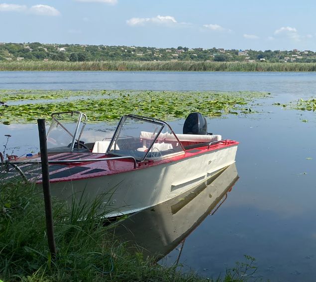 Лодка катер Прогресс 2