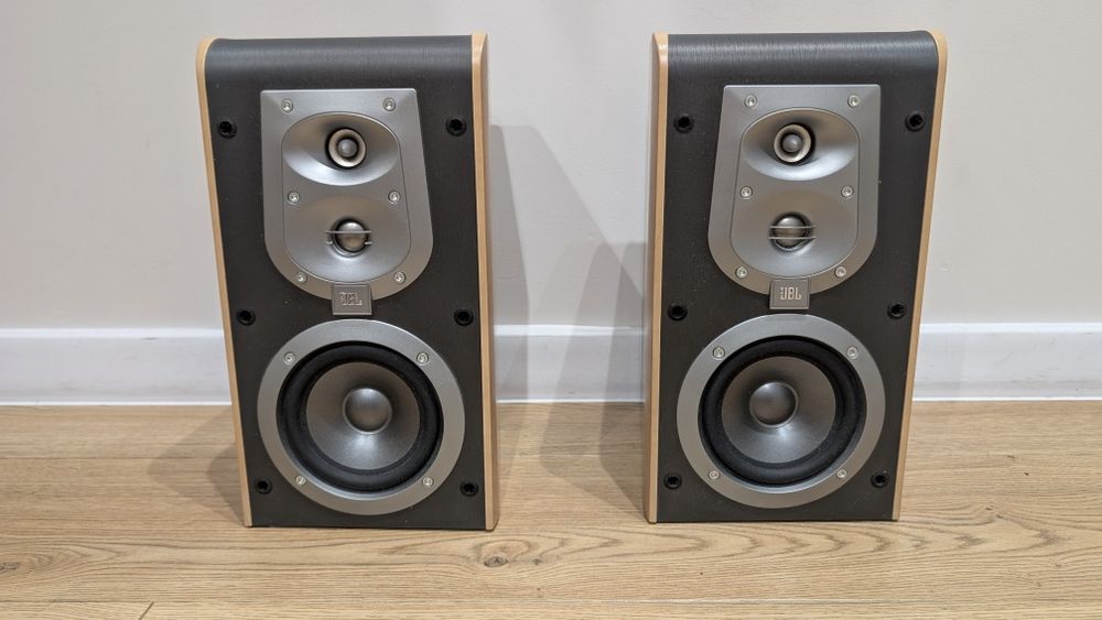 JBL ES20        .