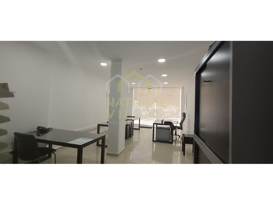 Espaço Mobilado e Equipado para Escritórios, Faro