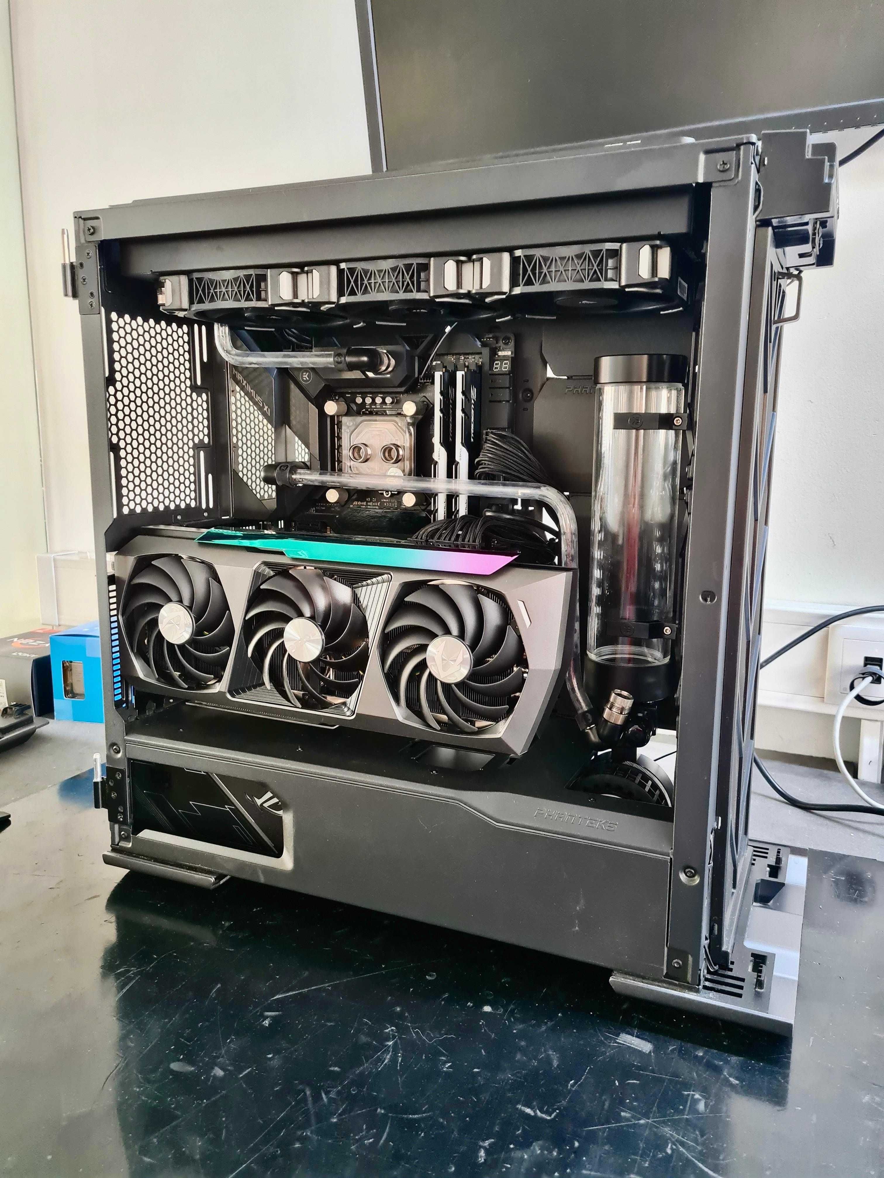 Excelente PC Gaming c/ Arrefecimento a Água feito à Mão