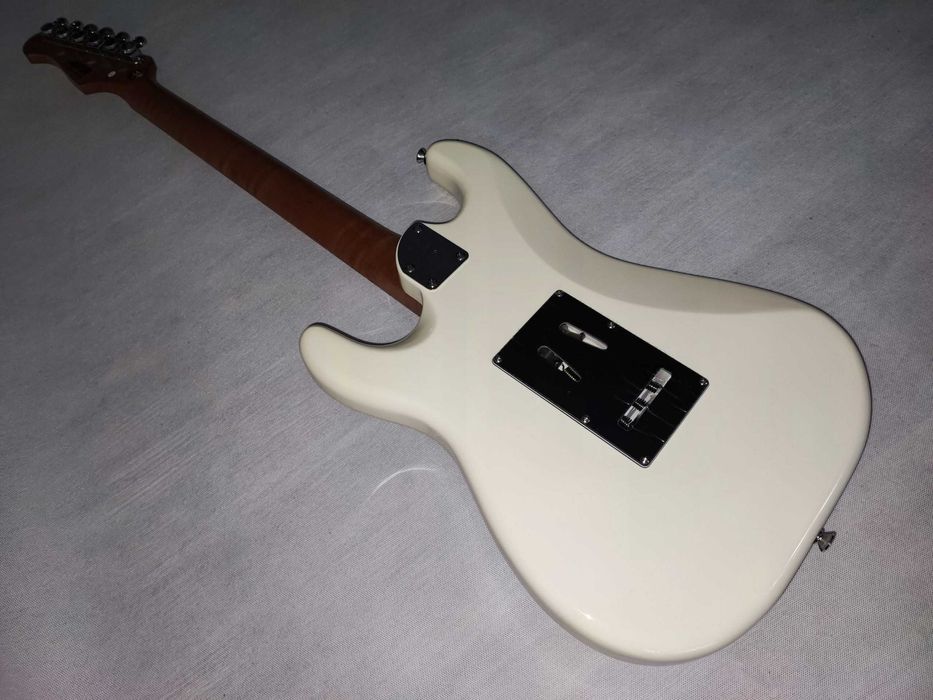 Harley Benton ST-MODERN PLUS MN HSS OW nowa gitara ustawiona lutniczo