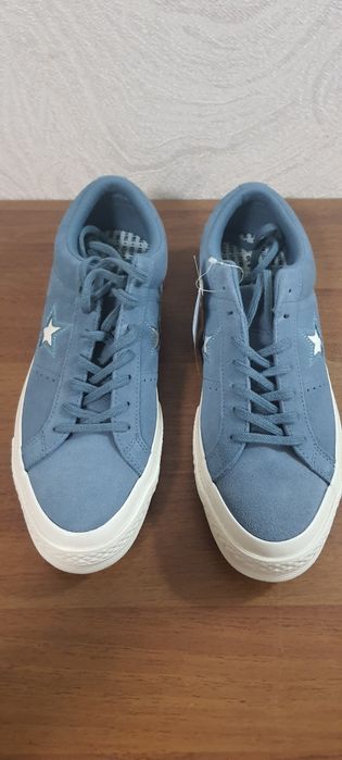 Продам новые кеди Converse ONE STAR OX