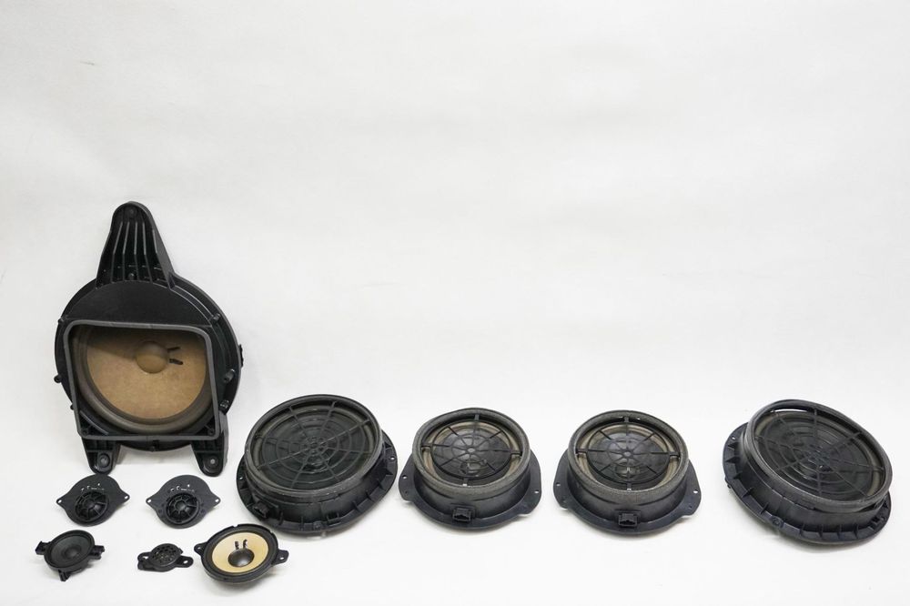 GŁOŚNIKI GŁOŚNIKI SUBWOOFER AUDI A4 B9 8W 8W5035412