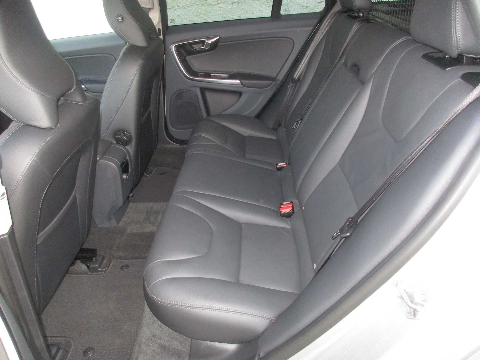 Volvo V60 2.0 D4 Momentum