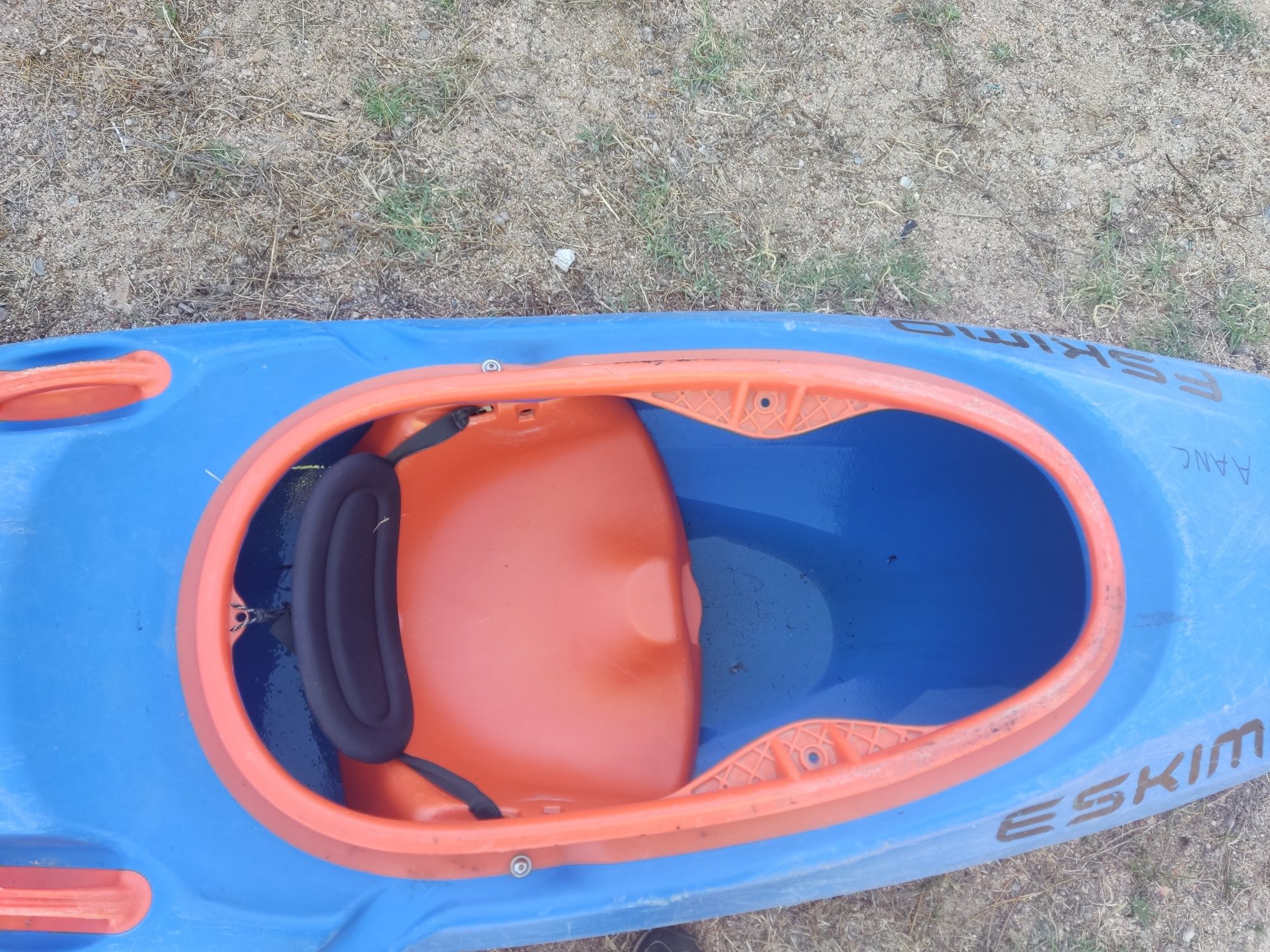 Kayak Eskimo Salto