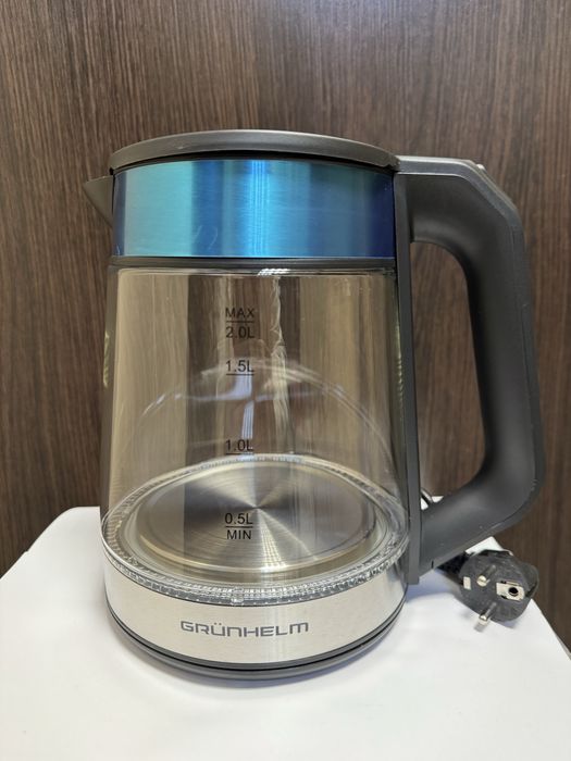 Чайник Grunhelm EKG-2320