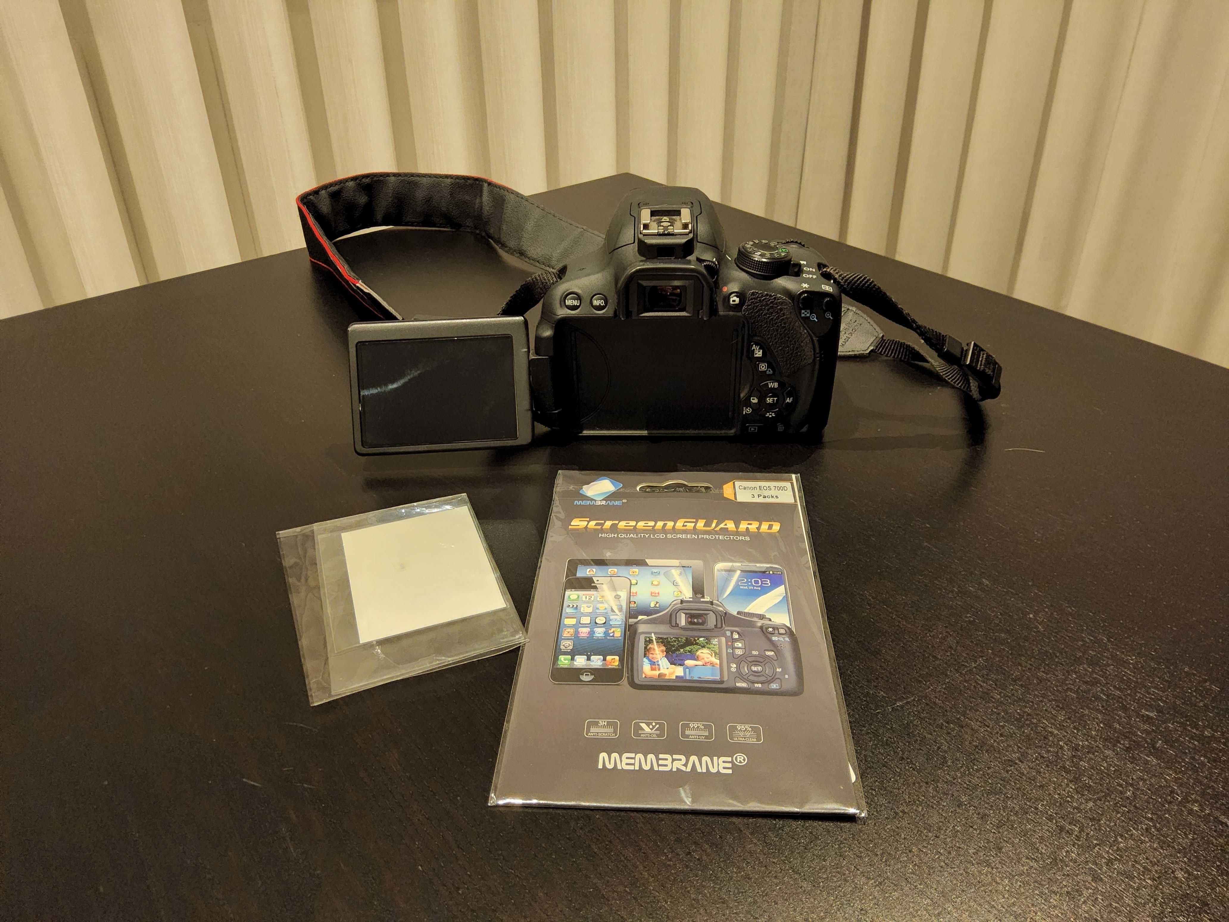 Kit canon 700d + 3 objectivas + kit flash + extras