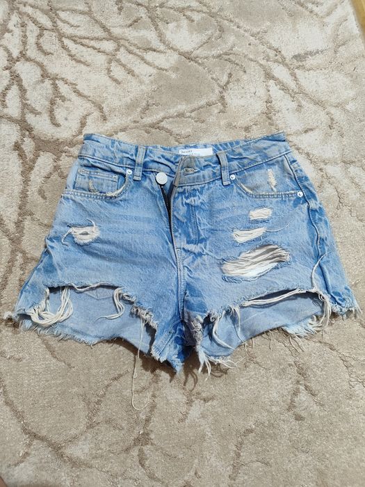 Krótkie spodenki XXS Bershka