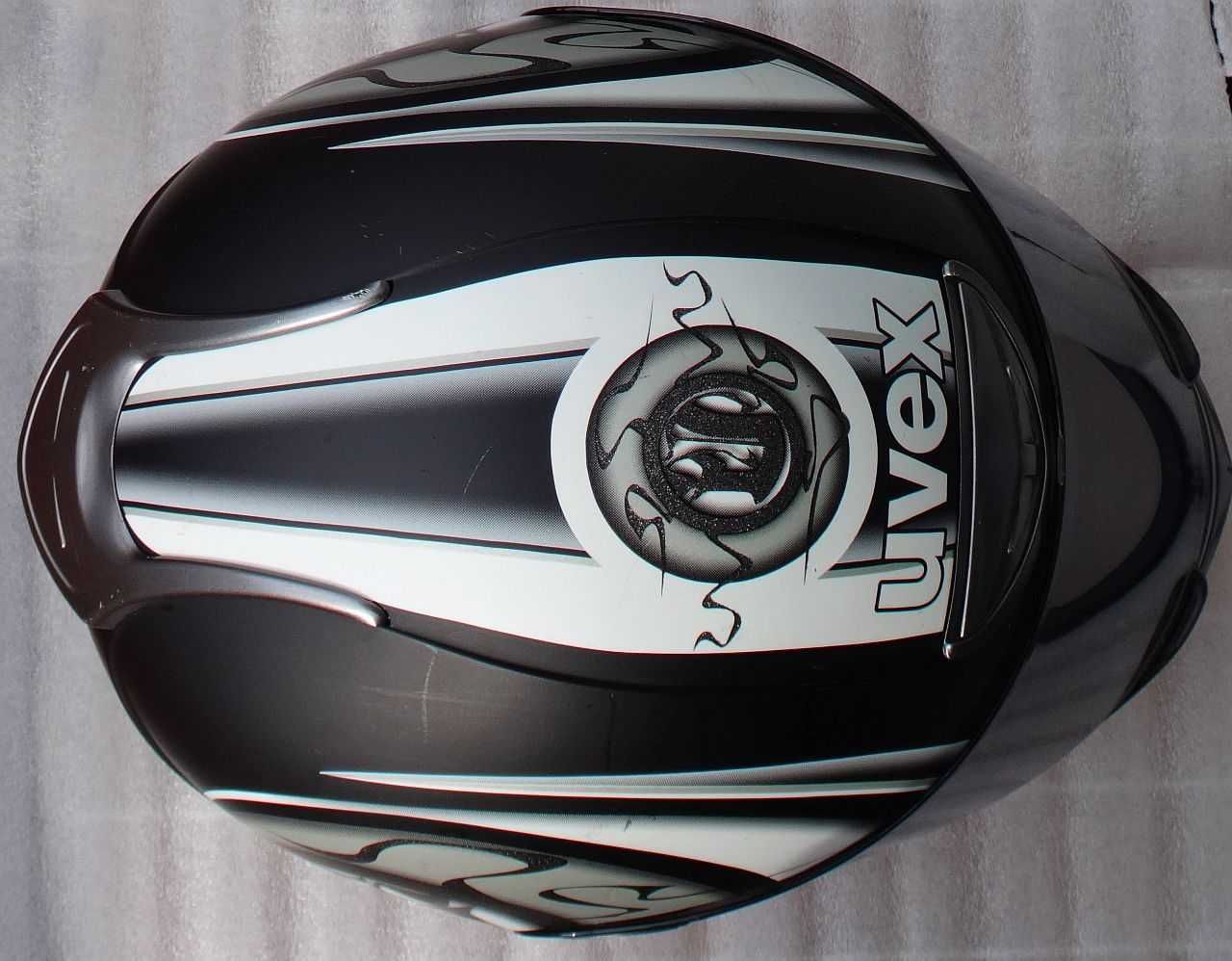 Kask motocyklowy UVEX BOSS 525 nie LS2 shark nolan shoei shark hjc agv