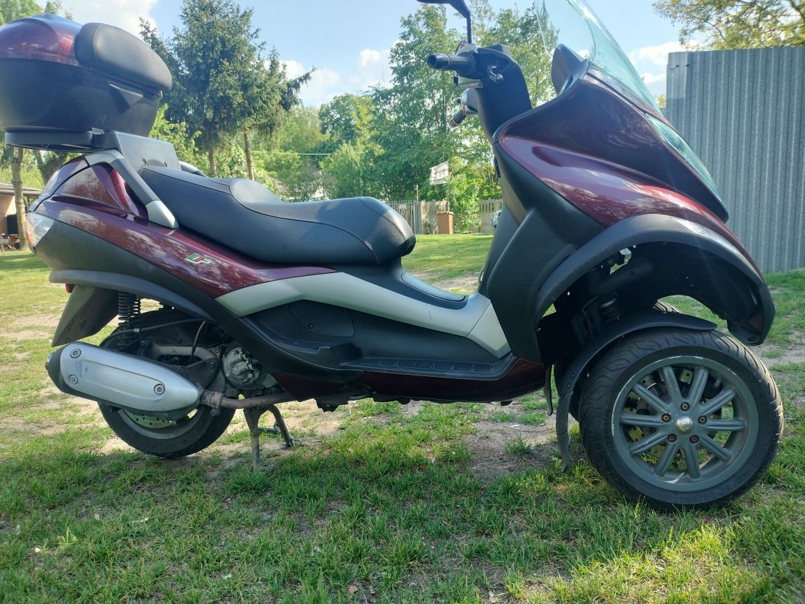Piaggio MP3. 125cc 2011 rok na kat B