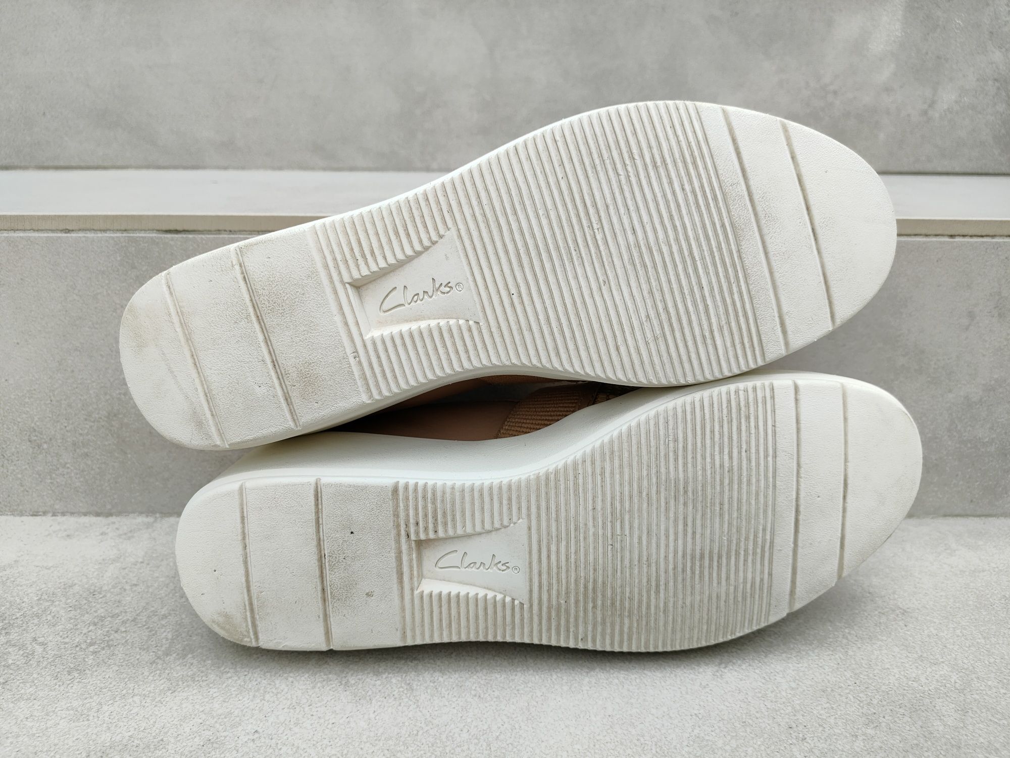 Buty Clarks Collection mokasyny damskie r. 41 27cm
