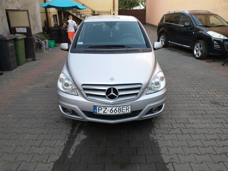 Mercedes Benz B klasa 2009