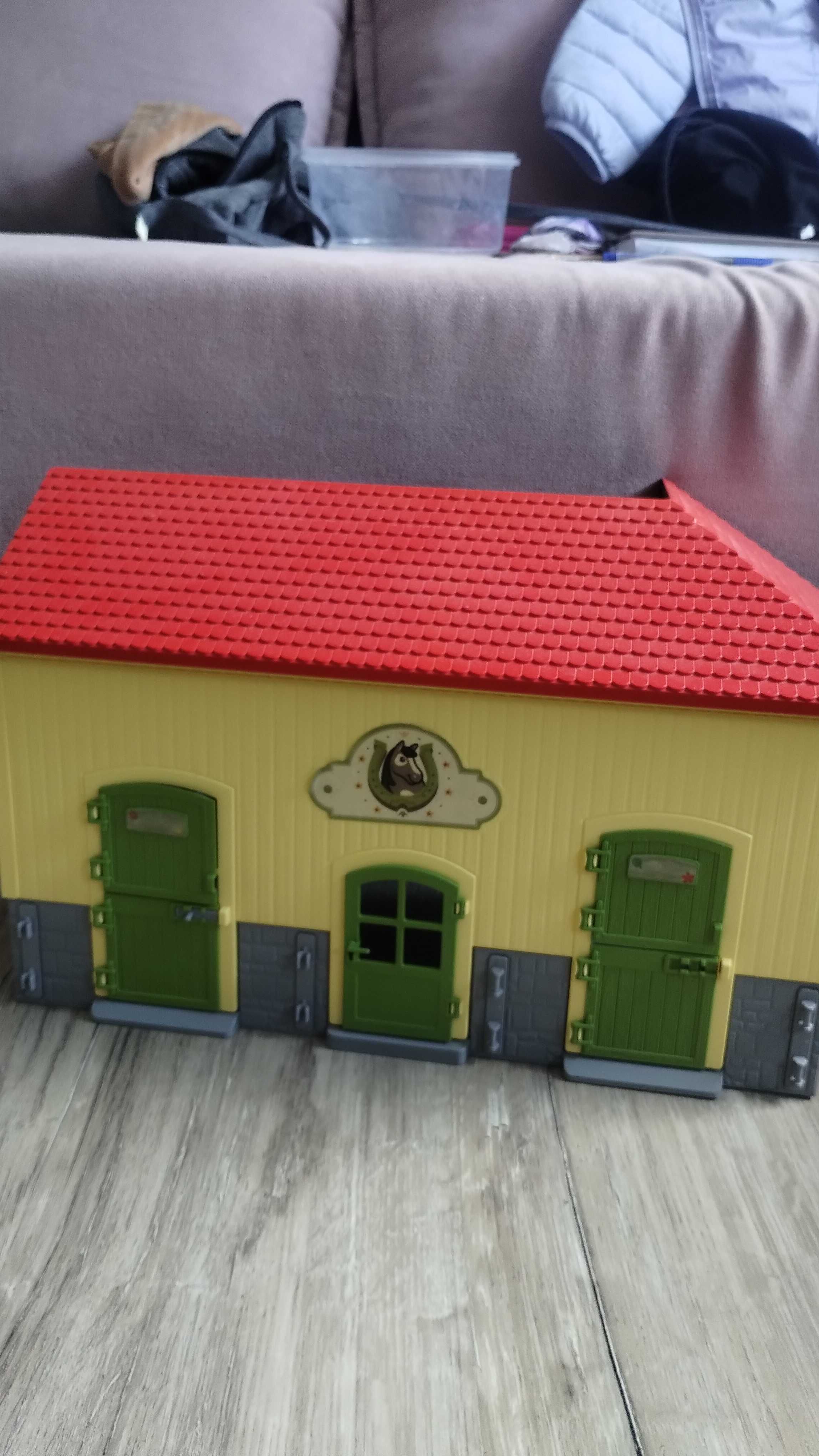 Stajnia schleich