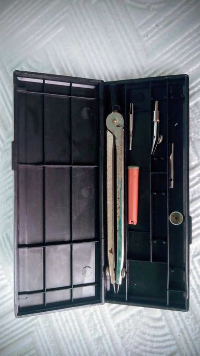 Набор готовальня СССР 1976 год