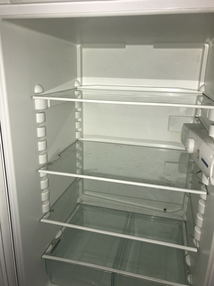 Продам холодильник Liebher cup3011,б/у