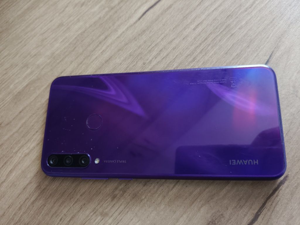 Huawei Y6p smartfon