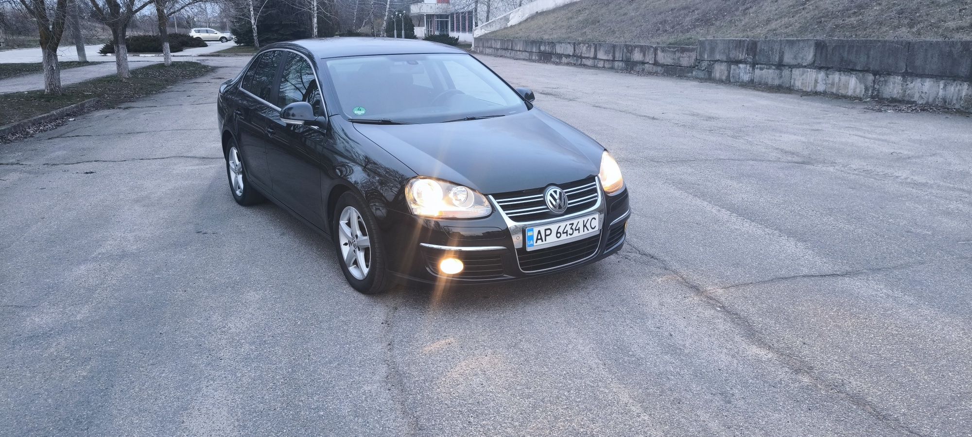 Продам Volkswagen Jetta 2009 года