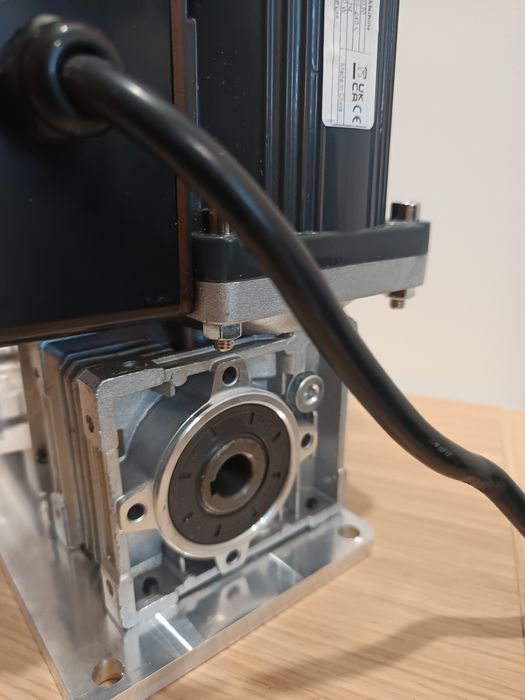 Máquina automática de desencapar fios cobre