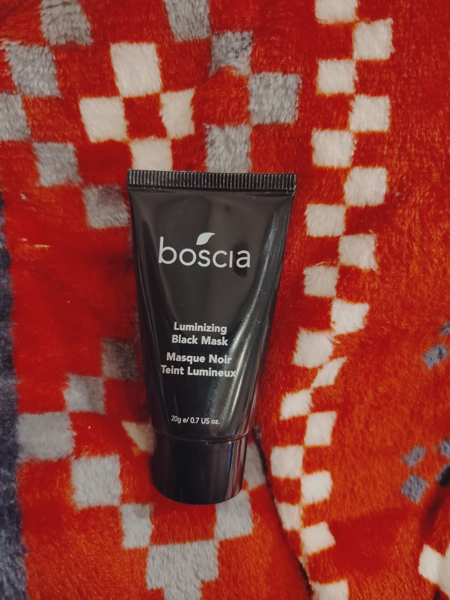 Boscia luminizing Black maska czarna maska