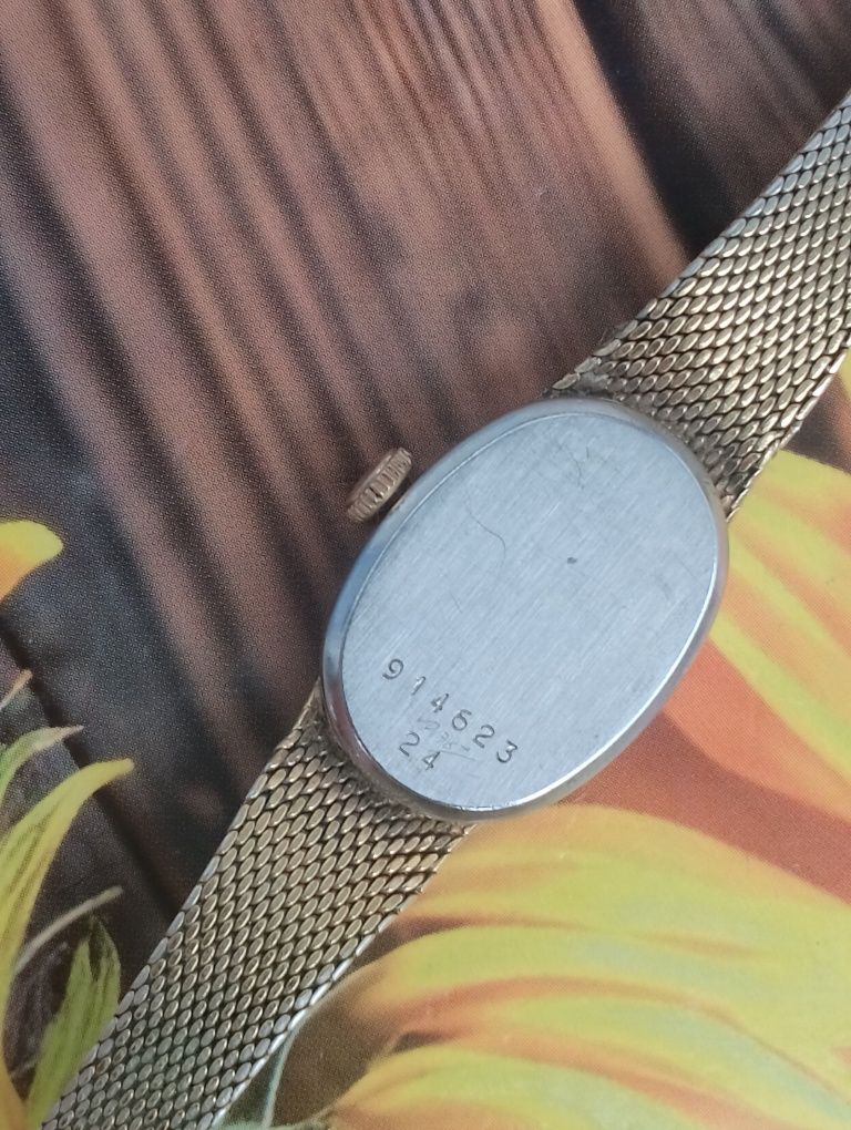 Damski zegarek vintage