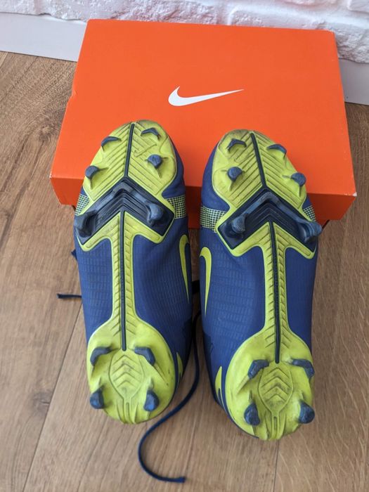 Korki piłkarskie Nike Mercurial r. 36,5 używane