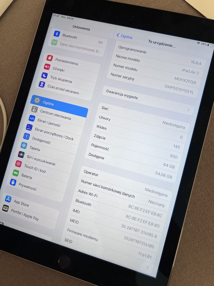 iPad Air 2 Cellular 64GB Space Gray A1567 MGHX2FD/A