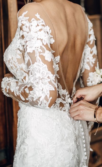 Suknia ślubna syrenka