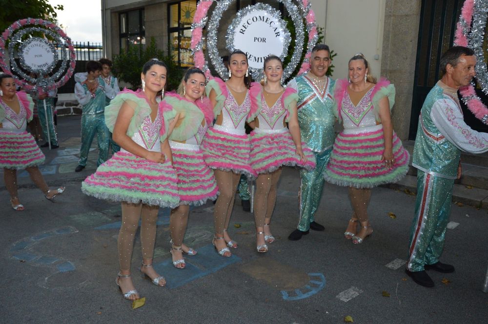 Trajes de Marcha Popular
