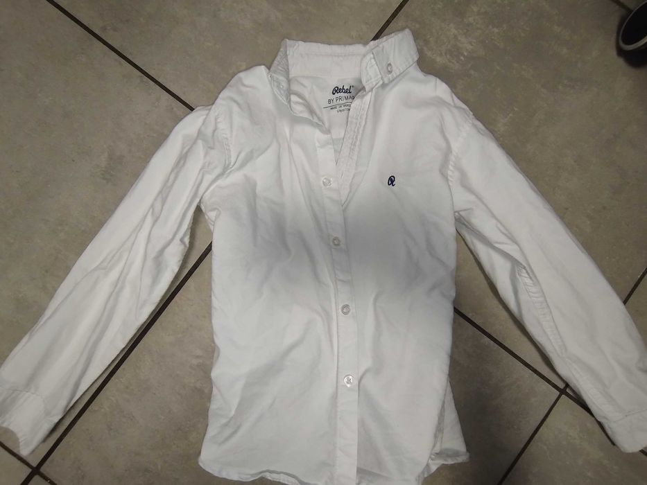Biała koszula rozmiar 116
