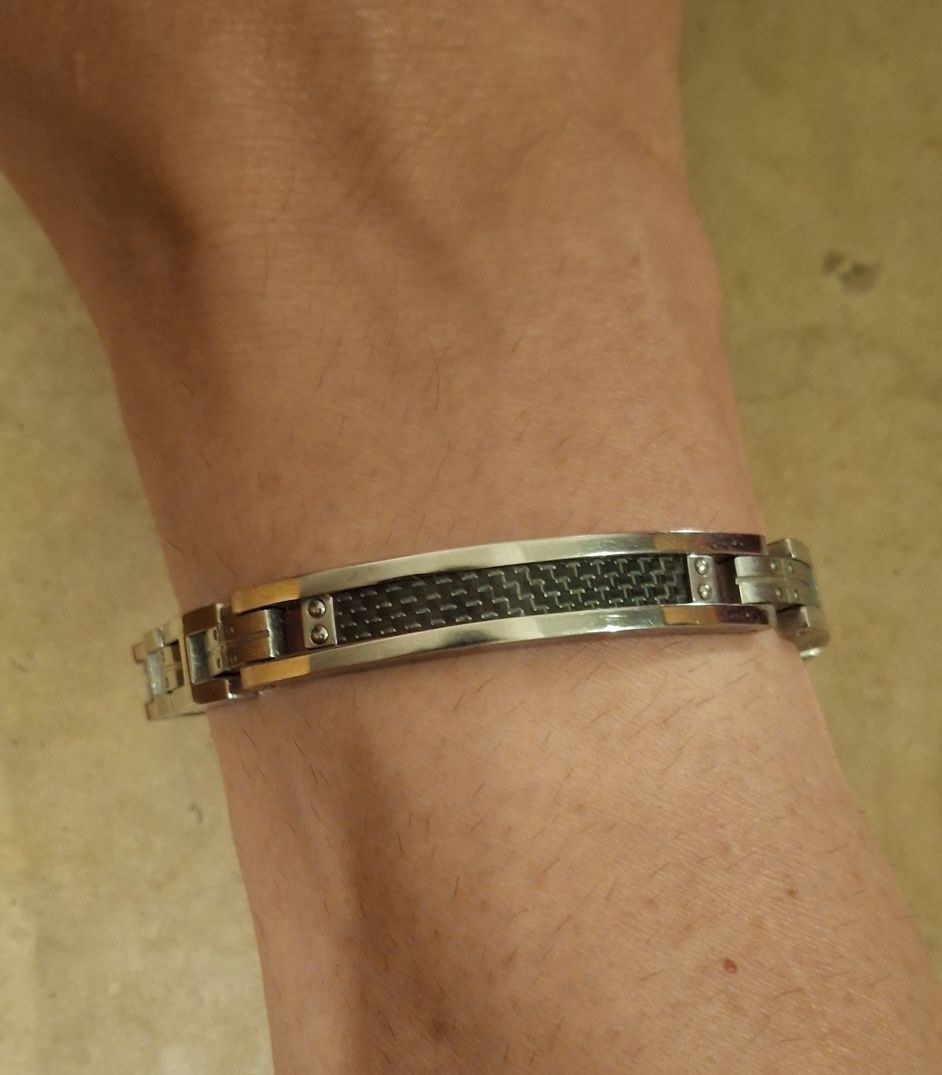 Pulseira nova,  de homem em aço - Marca Cargo