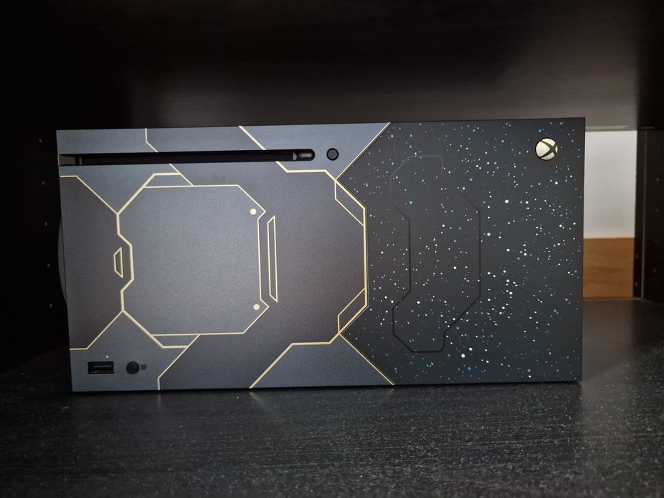 Xbox Series X Halo edition  20 aniversário