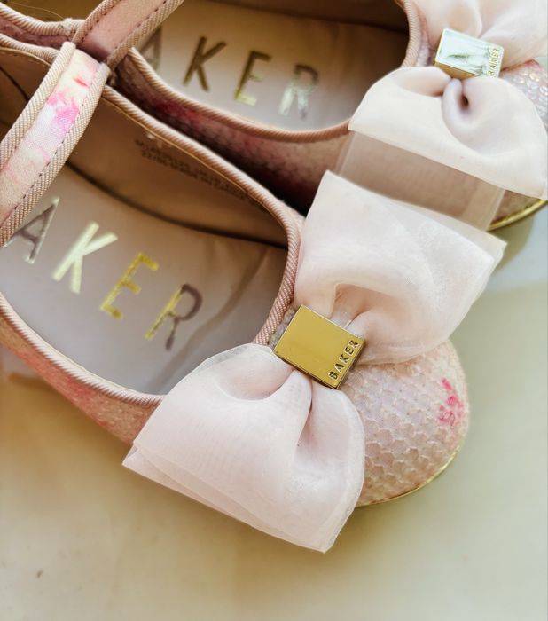 Туфельки на дівчинку, розмір 28 (10)