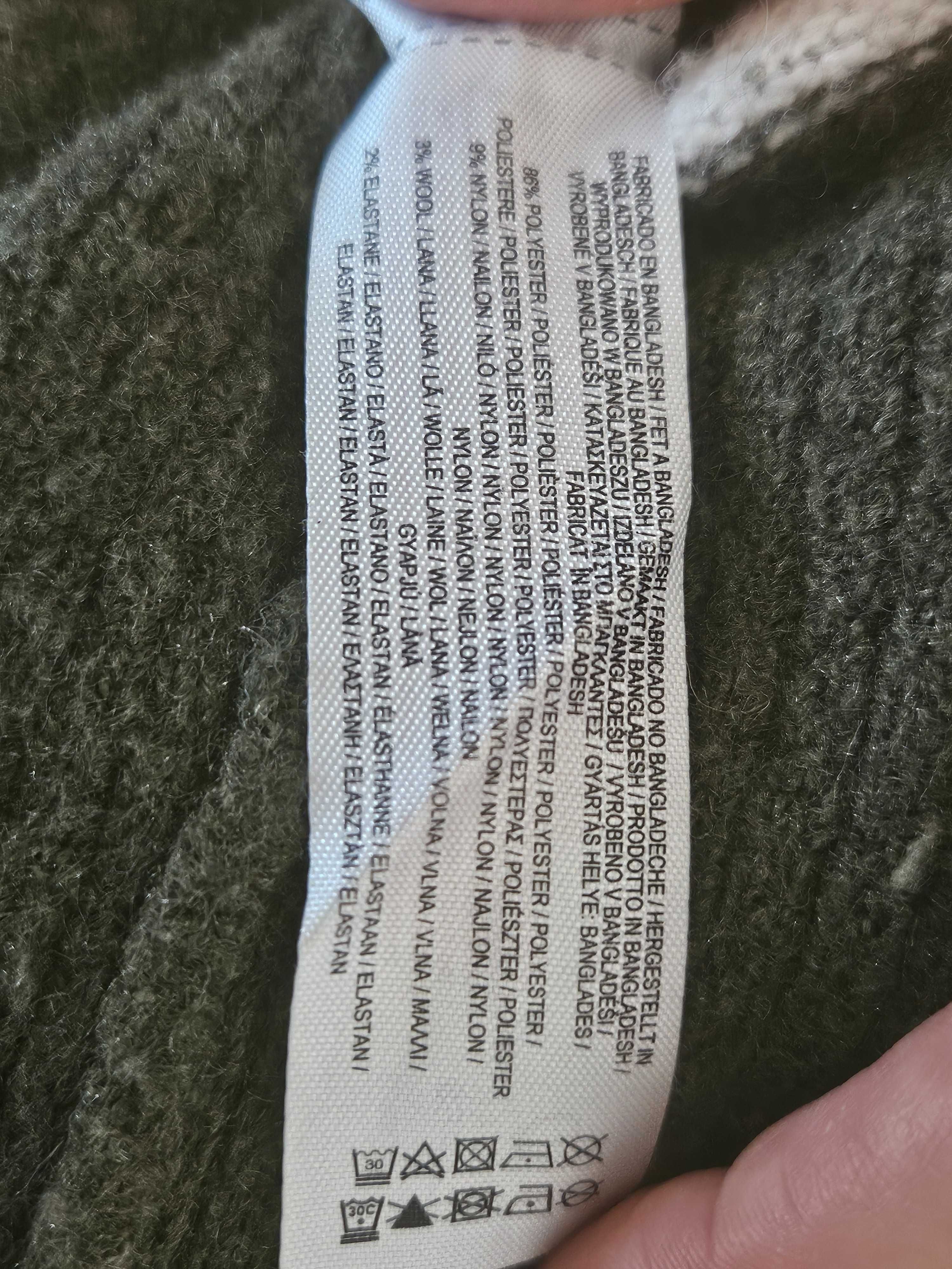 Sweter oversize z dodatkiem wełny 40-42