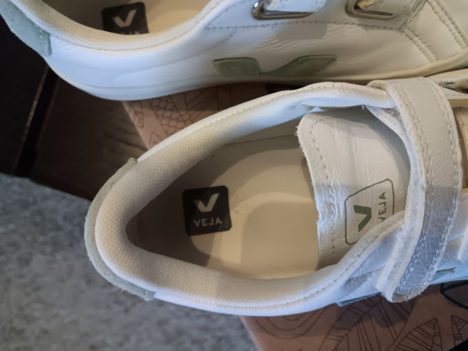 Sapatilha VEJA tamanho 34