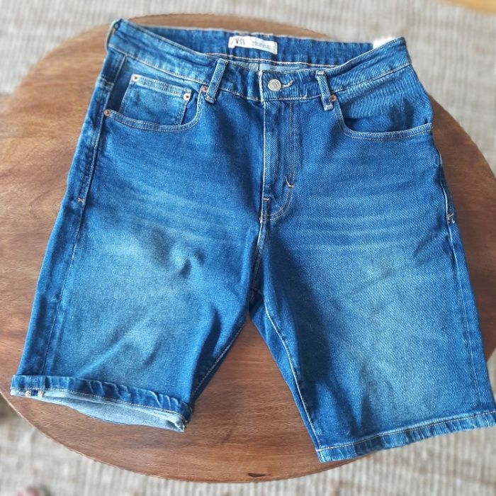 Calções Bermuda Básicos em Ganga