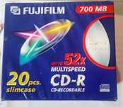 Płyty CD-R Fujifilm 700 MB czyste Nowe Folia