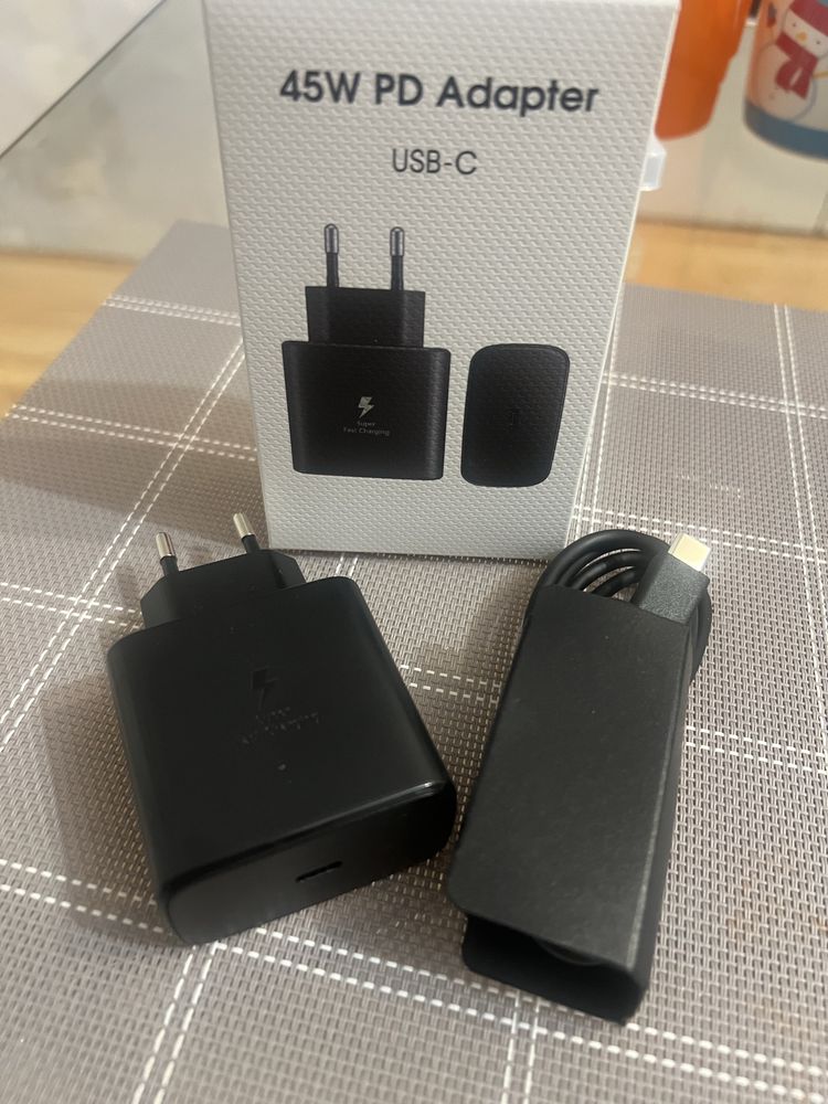 Ładowarka dedykowana *do Samsung 45W S23/24/25 Ultra z kablem USB C