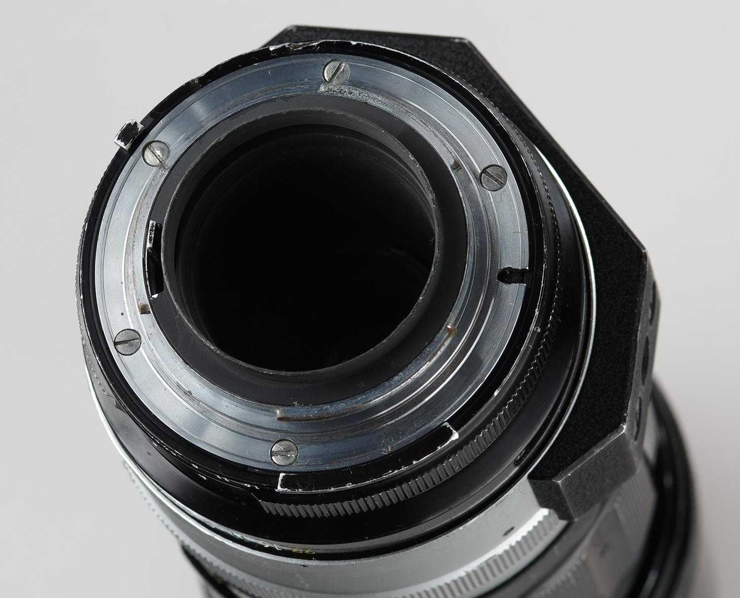 MF NIKKOR 300/4.5-H Ai – класична мануальна 300-ка.