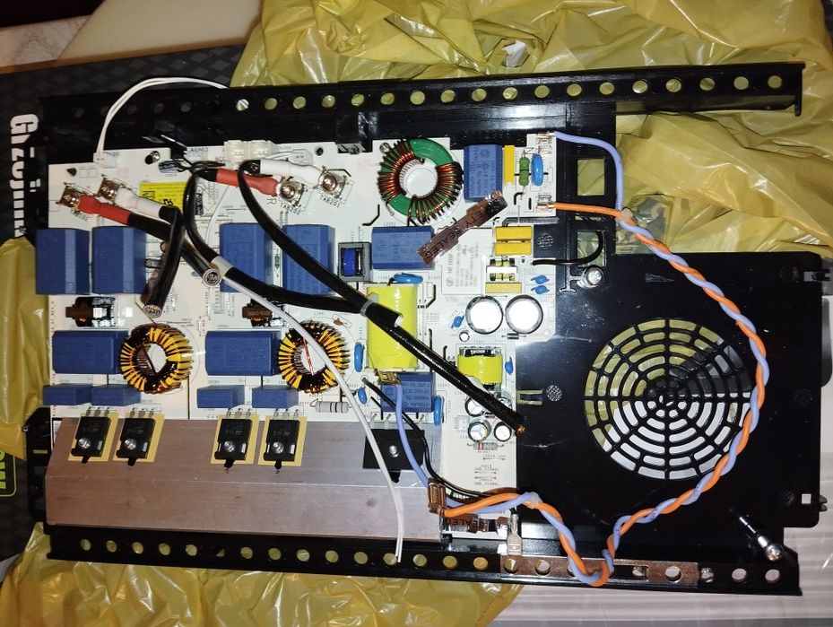 Moduł sterujący płytą indukcyjna Electrolux Ikea MATMÄSSIG 104.670.93