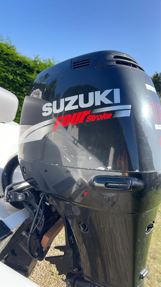 Suzuki DF 115 de 2009 com 250H